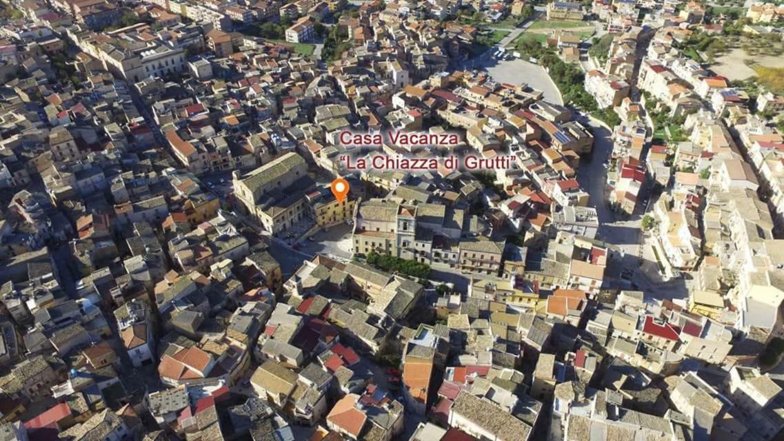 Casa Vacanza "La Chiazza Di Grutti" Grotte  Ngoại thất bức ảnh